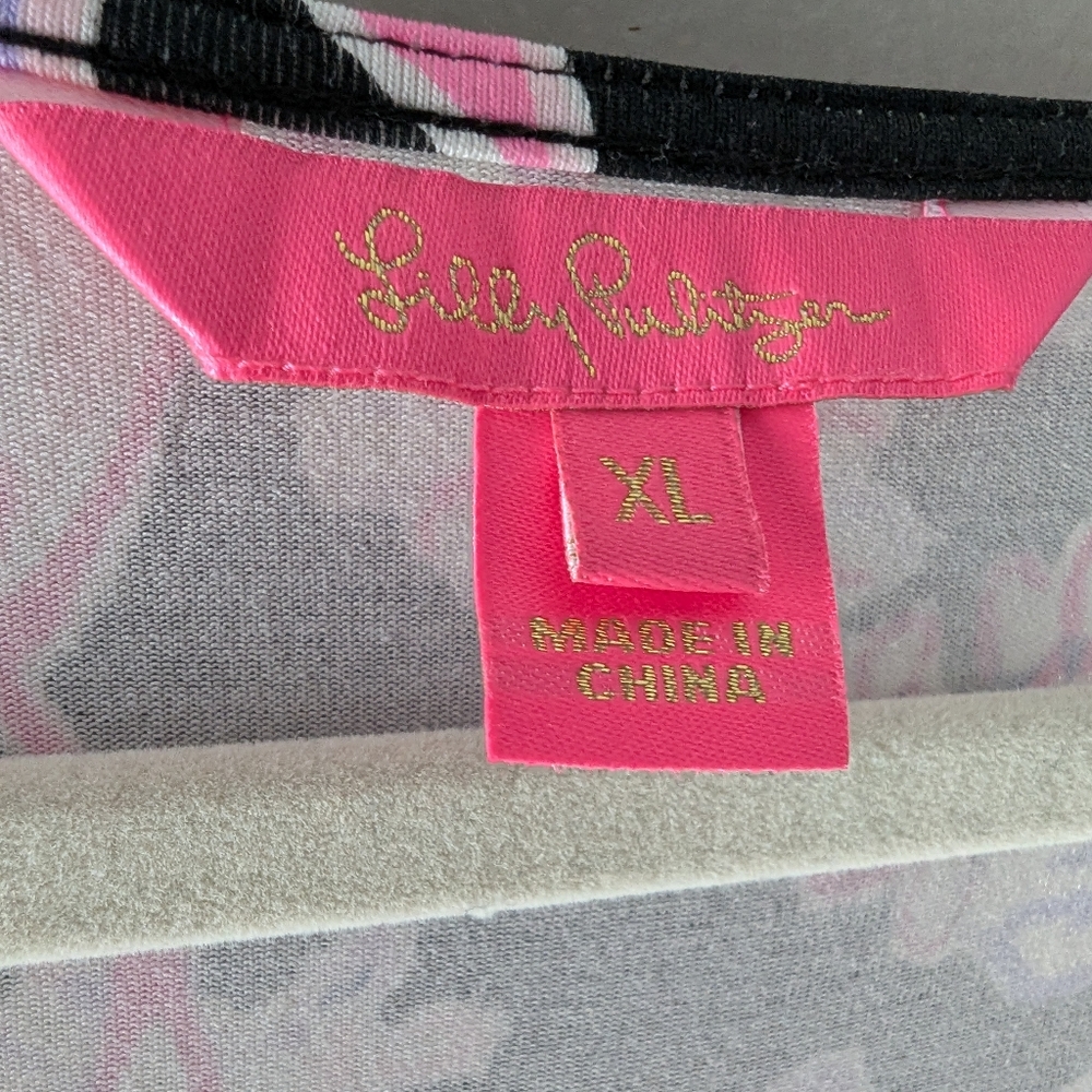 Lilly Pulitzer Black Midi Dress with Pink & White Floral Print Flueris Midi Oynx - Picture 5 of 6